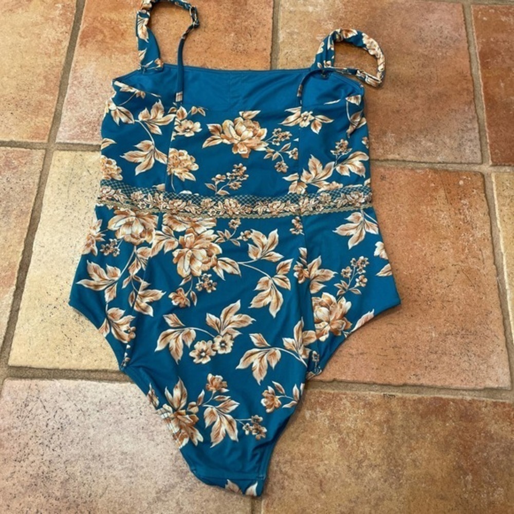Buy Jets Australia By Jessika Allen Jets Australia By Jessika ... - Picture 5 of 5